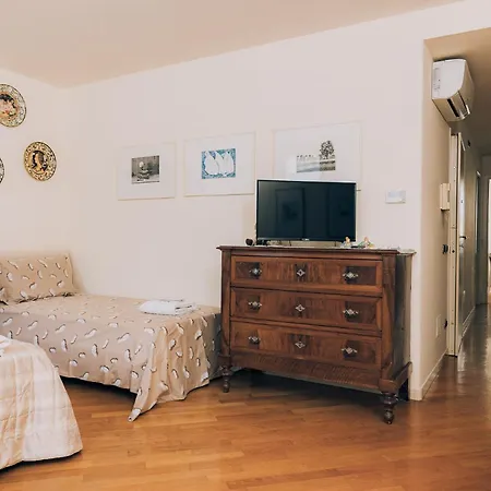 Verdi 25 아파트 이몰라