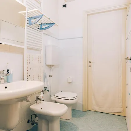 Verdi 25 アパート イーモラ